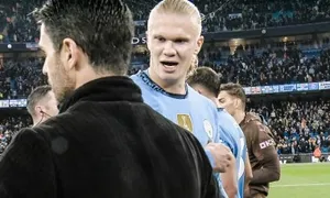 Haaland yêu cầu HLV Arteta 'khiêm tốn'