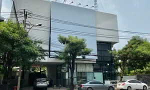 Thà mất 1,8 tỷ đồng chứ không giảm giá thuê mặt bằng